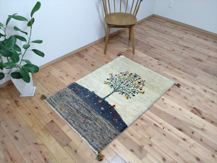 秋の目玉品】ペルシャ ギャッベ 玄関マット大 120x85cm ザクロの木