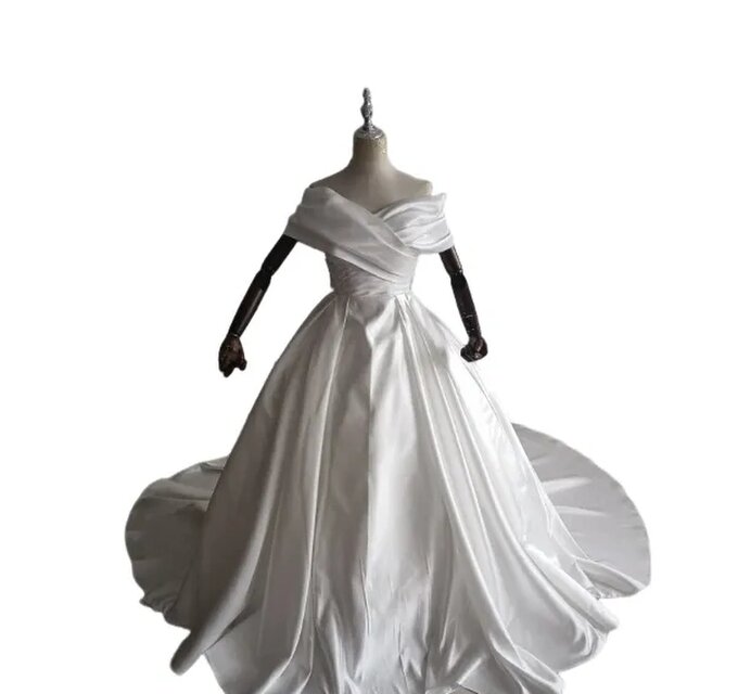 レディースウェディングドレス ホワイト  オフショルダー 背中見せ 高品質！結婚式/披露宴