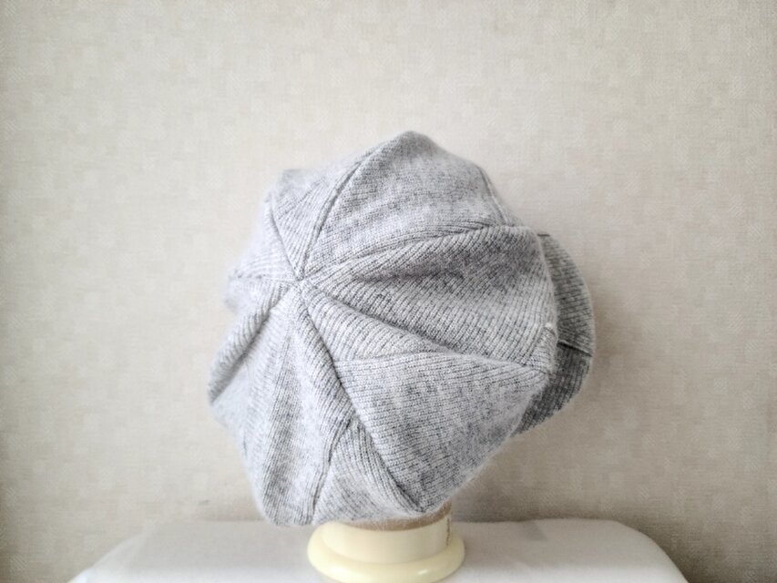 魅せる帽子☆ふんわり♪モヘア風ニットのパッチワークキャスケット～ライトグレー