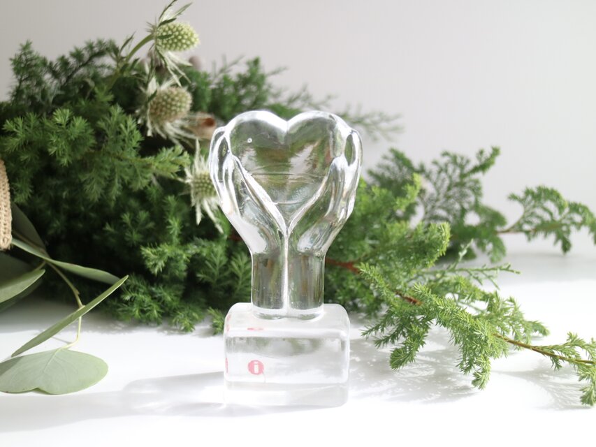 Iittala / SYDANTAUTILIITTO ガラスのオブジェ No.4573 | iichi 日々の