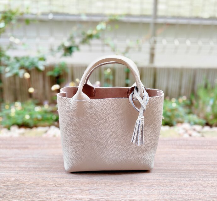 前横後ろシュナウザー ミニトートバッグ A 前横後ろシュナウザー ミニトートバッグ A 前横後ろシュナウザー