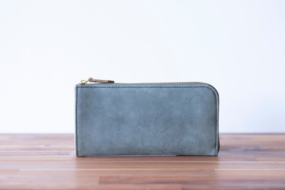 本革 長財布 プルアップレザー グレー L字ファスナー 財布 くすみ