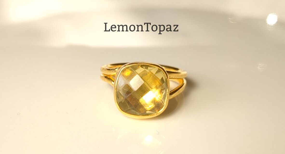 最新作☆『煌めくLemonTopaz』の世界でひとつの天然石リング