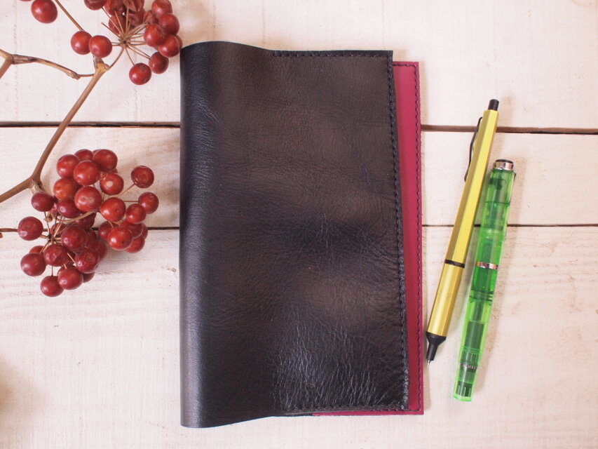 外ポッケ付き本革・新書サイズ /金フレ　 ボルドークレール色　ブックカバー　手縫い