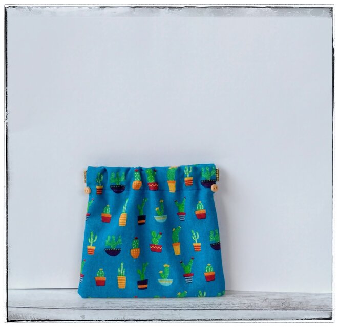 サボテン柄　バネポーチ　　　