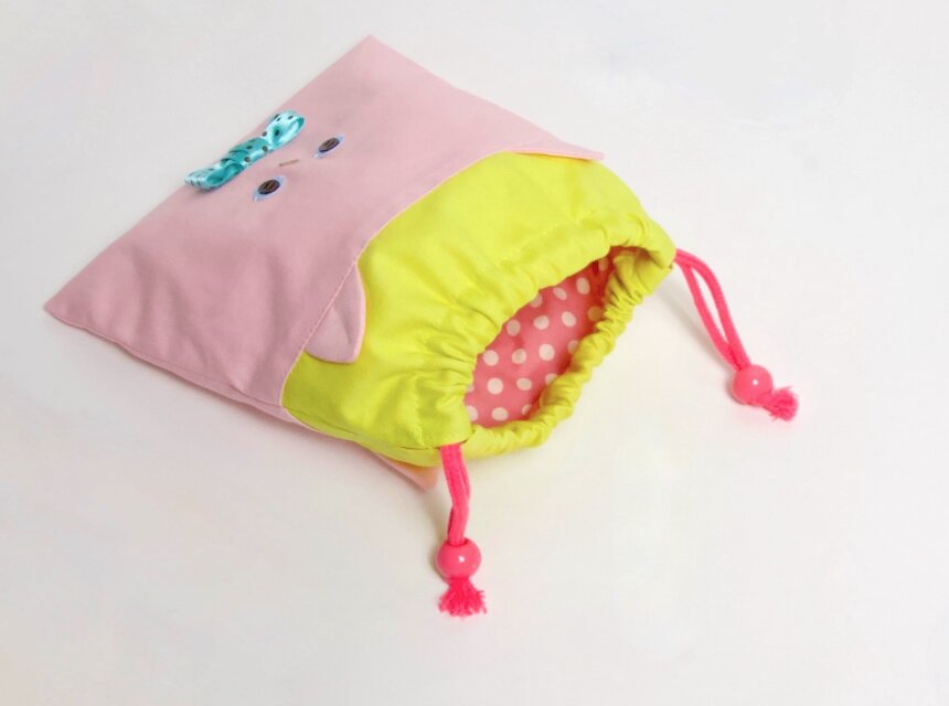 ねこ 給食袋 ピンク × ライムイエロー Kids | iichi 日々の暮らしを