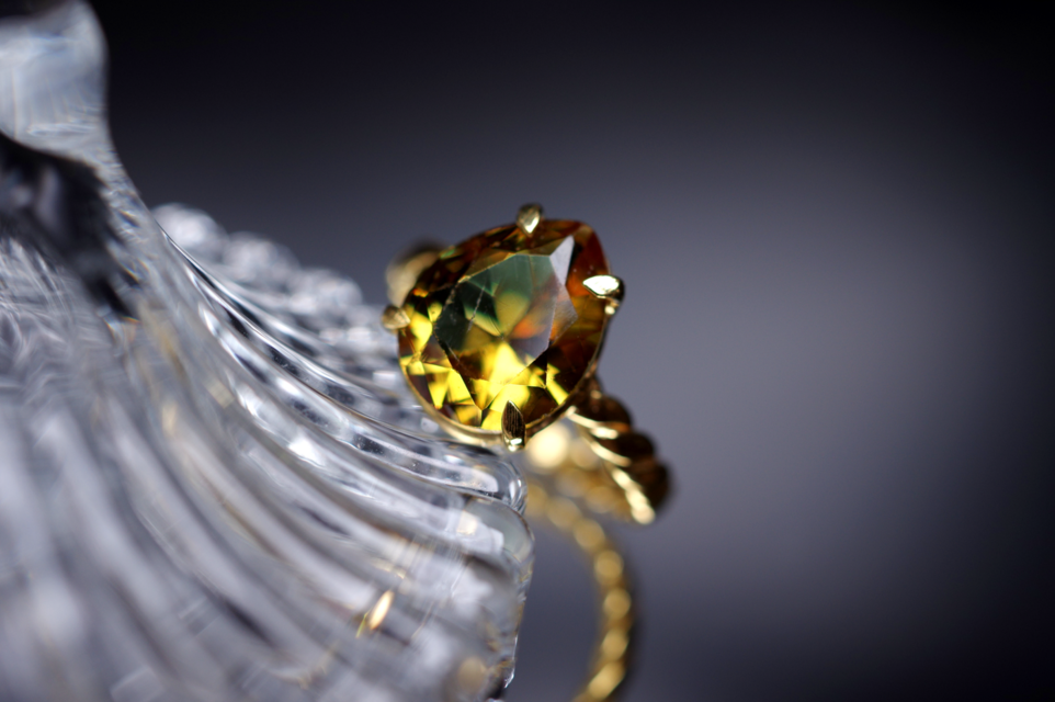 OUTLET SALE ☆レア☆『ズルタナイト』の世界でひとつの天然石リングsilver925 + 18kgp