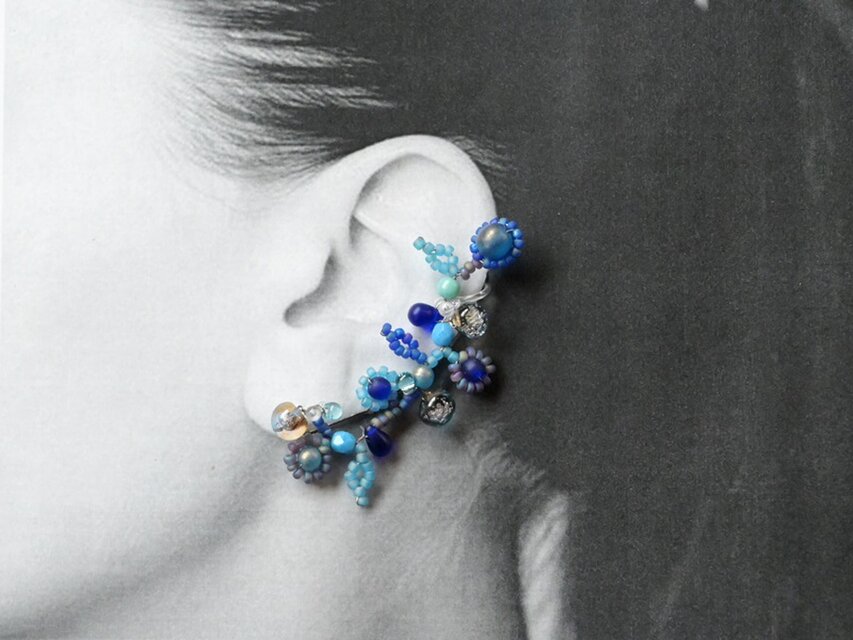 木の実と葉っぱが耳を添うピアス item9