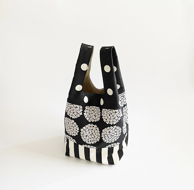 北欧風サークルフラワー パッチワークのマルシェバッグ エコバッグ