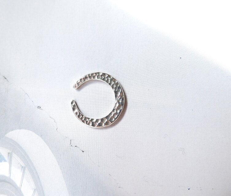 “Luna crescente”イヤーカフ