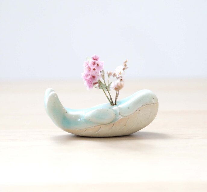 子クジラの花挿しオブジェ ウォーターブルー ＊ ドライフラワー付き