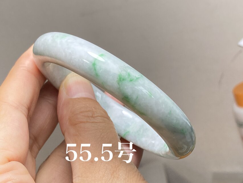 BG5-2 美品 花緑 55.5MM 真ん丸 ミャンマー産 天然本翡翠 バングル ...