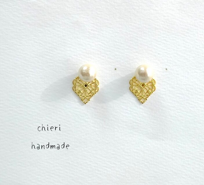 【SALE】G466【2way】コットンパールと透かしパーツのチタンポストピアス