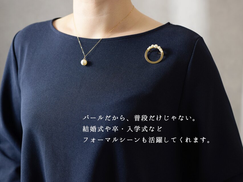 K18 ダイヤ入り　安全ピン　ブローチ　メガネホルダー　三越 K18 ダイヤ入り 安全ピン ブローチ メガネホルダー 三越