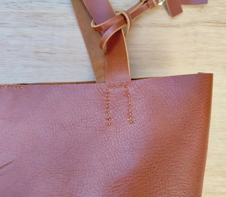 イタリアンレザー】A4がしっかり入る ノーブルトートバッグ（シンプル