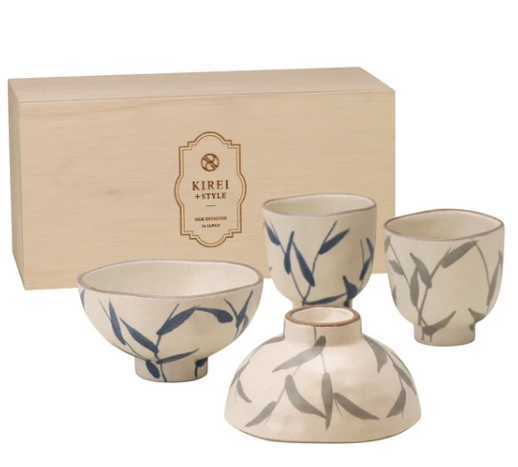 〇ギフトセット〇美濃焼夫婦揃え4点セット茶碗、湯飲みセット