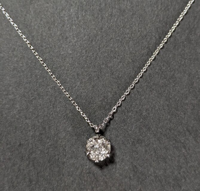 玉鋼の煌めきネックレス（レディース）