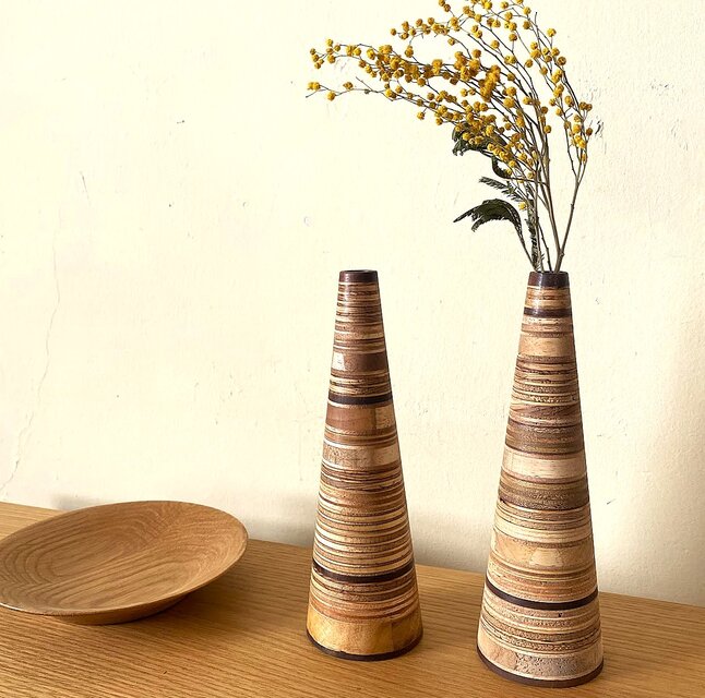 Layer vase 積層材の一輪挿し | iichi 日々の暮らしを心地よくする 