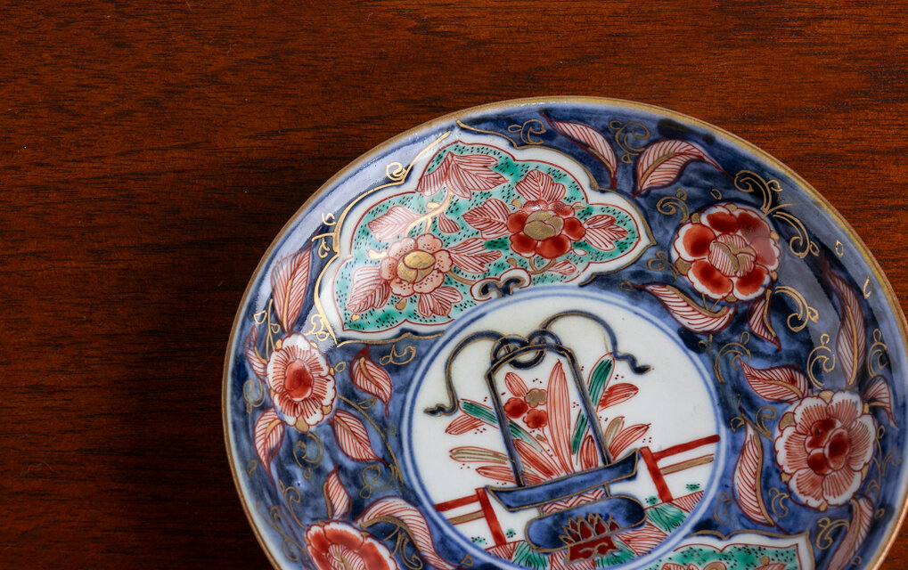 古伊万里 染錦 唐華花籠文 五寸皿 明治時代 E814C | iichi 日々の