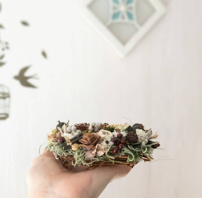 森の木の実のリース ドライフラワー 秋冬 | iichi 日々の暮らしを