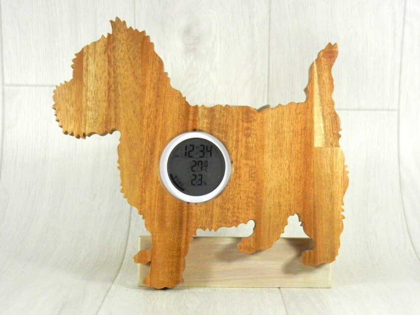 デジタル温・湿度計（時計付）ヨークシャーテリア No.３【木製（アカシア集成材）】（置き・掛け兼用）