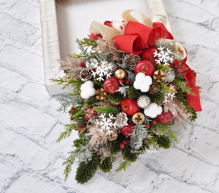 赤い実のクリスマススワッグ☆ドライフラワースワッグ 赤い実のクリスマススワッグ☆ドライフラワースワッグ ドライ