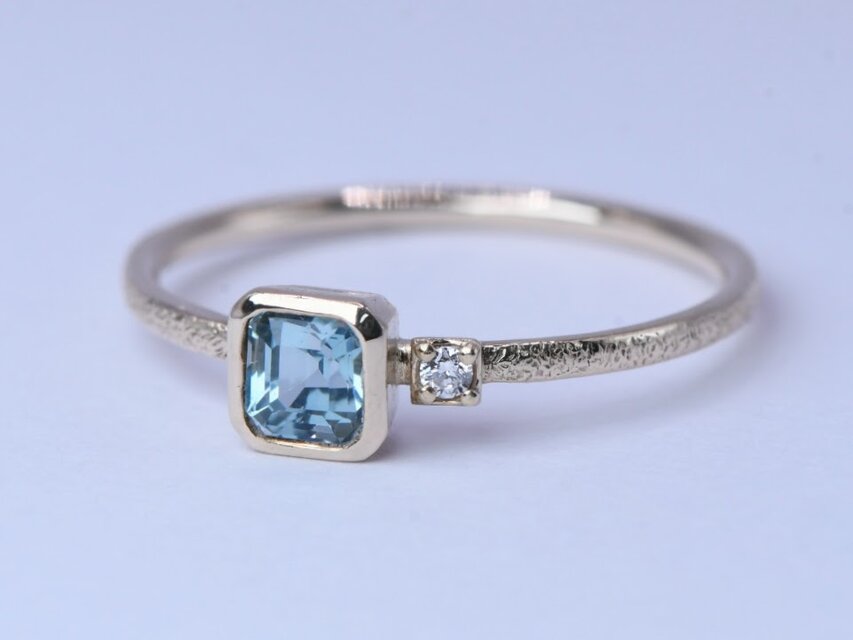 K10 ブルーグリーントルマリンとダイヤモンドのテクスチャーリング