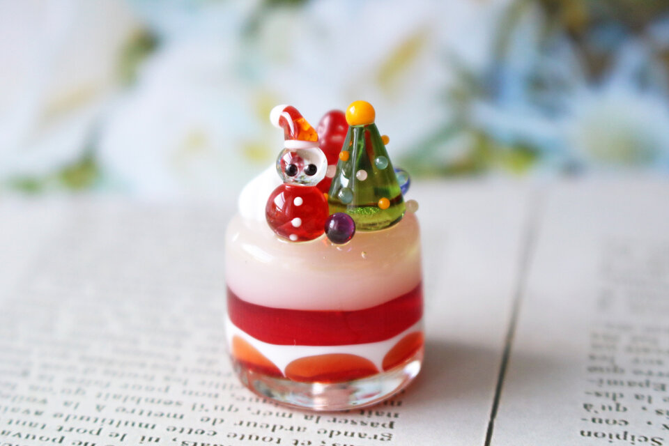 ガラスのミニチュアクリスマスケーキ★ガラスのミニチュア洋菓子店★