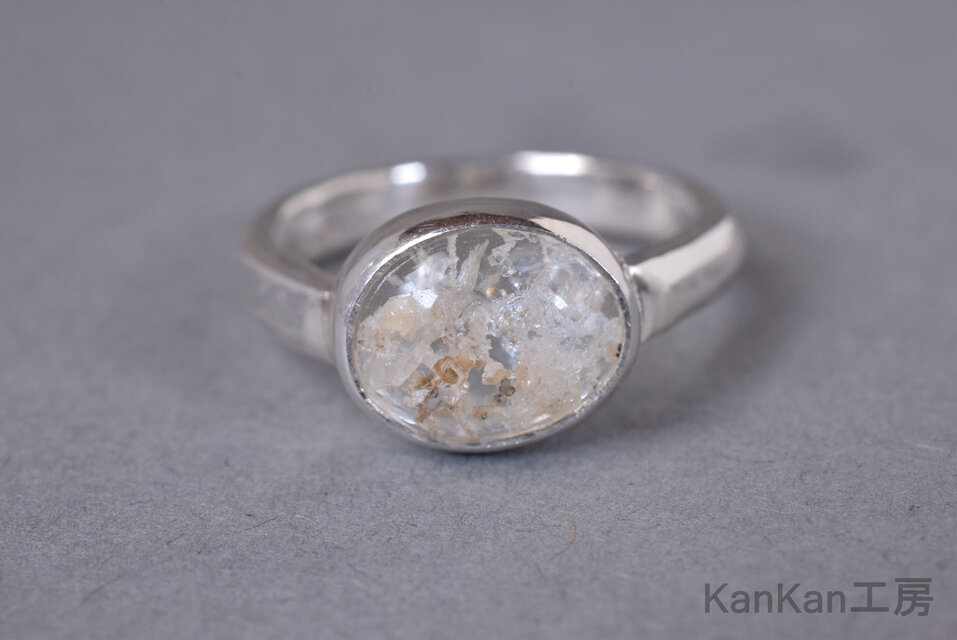 ハイアライトオパールのリング