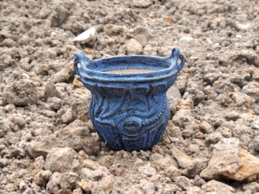 Φ8.6×h8.0㎝ 縄文植木鉢コバルトブルー