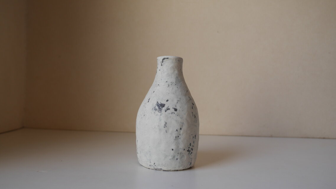 白化粧花入れ【25】