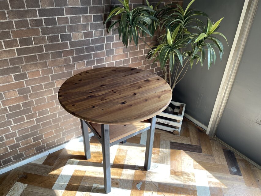 hotaru　丸テーブル　机　お洒落　男前家具　棚付き　リビング　ダーク　ブラック　天然木　無垢材　オーダー可　