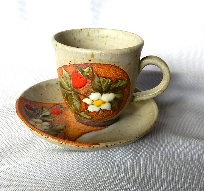 いちご図珈琲碗皿