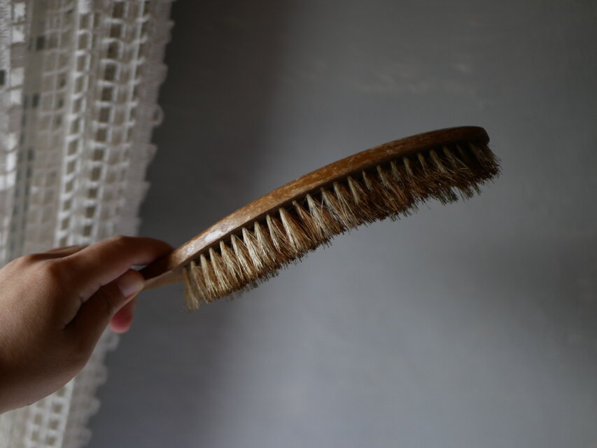 木製のダストパン ブラシ付き フランスアンティーク アンティークの