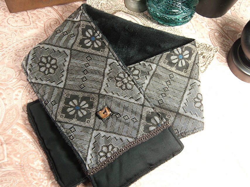 展示品　龍郷柄大島　ちびマフラー　着物リメイク