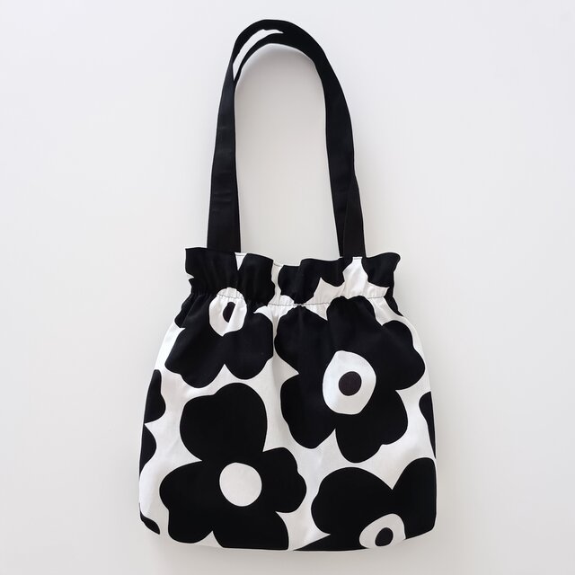 モノトーン花柄 巾着風ショルダーバッグ 北欧