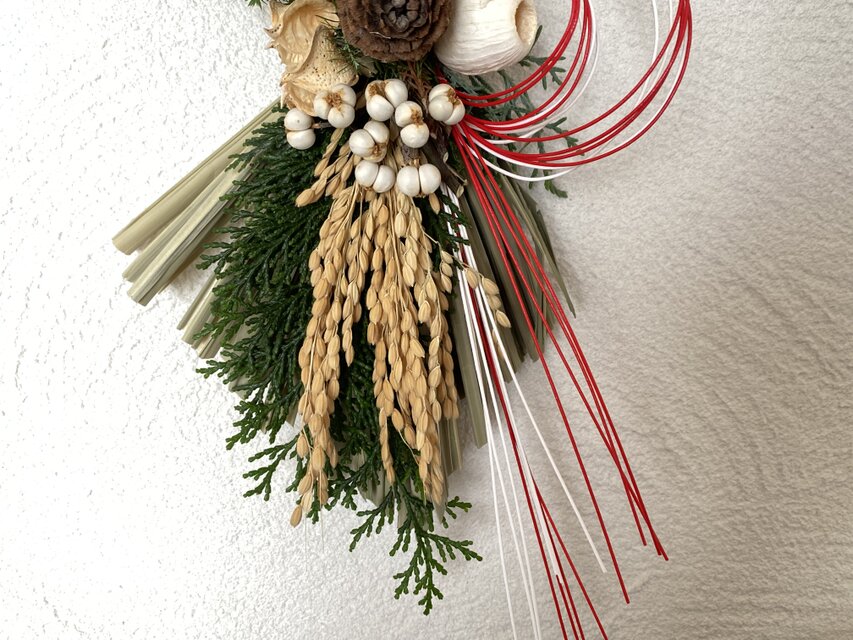 縦型お正月飾り3 | iichi 日々の暮らしを心地よくするハンドメイドや