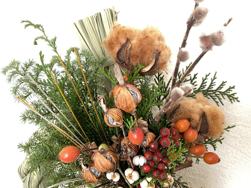 お正月飾り(ナンキンハゼ&ヒカゲノカズラ) / スワッグ お正月飾り