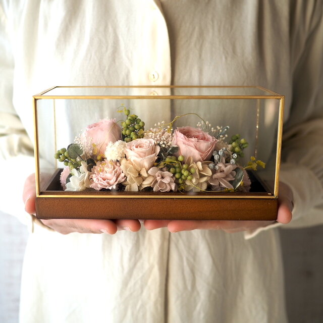 上品なアンティークピンクのアレンジメント -Iron gold (L)- | iichi