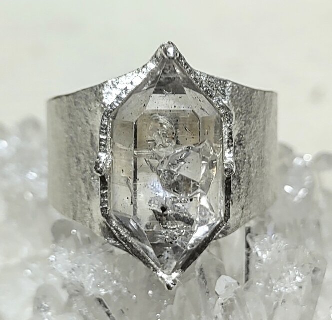太古の水＊water in herkimer 925 ring