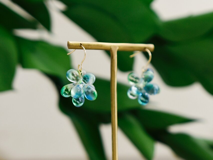 【14kgfピアス】青空と新緑