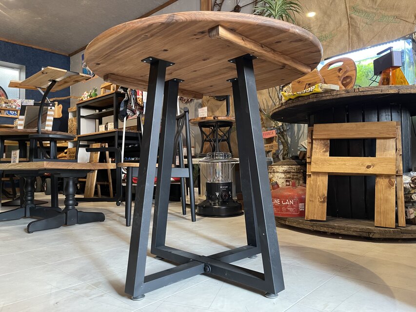 在庫あり 即納 Hotaru 丸テーブル 机 リビング ダーク アイアン カフェ