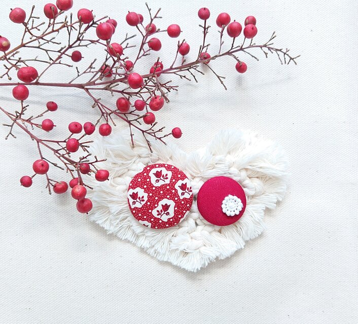 ★くるみボタンブローチ★