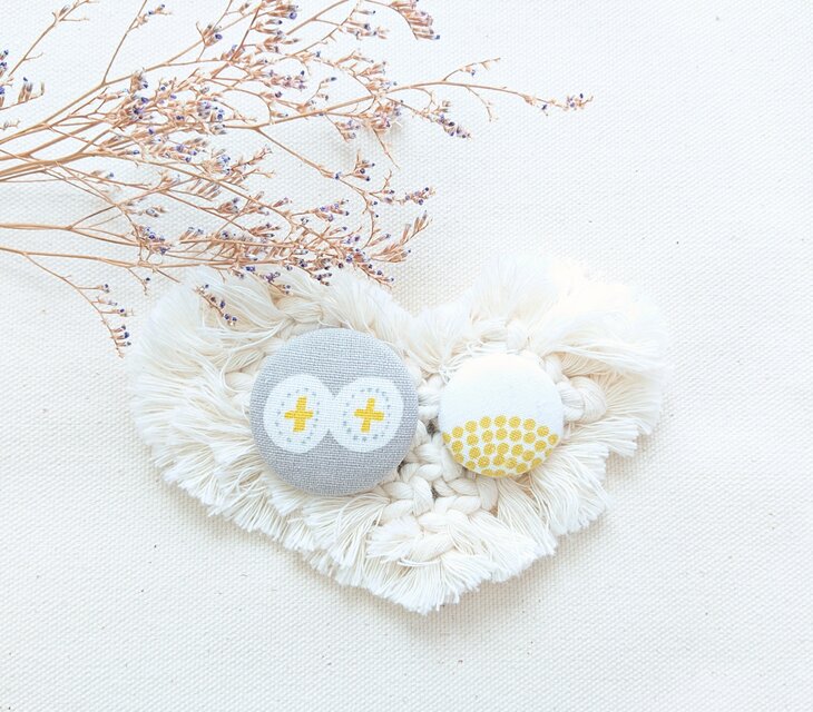 ★くるみボタンブローチ★