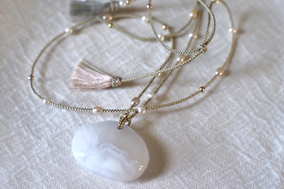 手組み組紐 / "夢雲ネックレス"　ホワイトアゲート