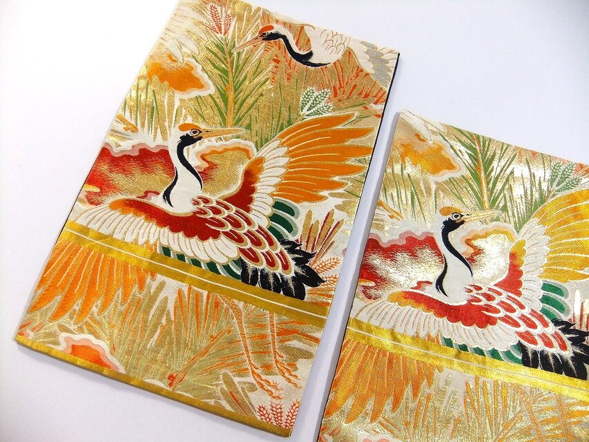 16)2135】2枚組/大正昭和時代の丸帯のリメイク鶴文様/テーブルセンター