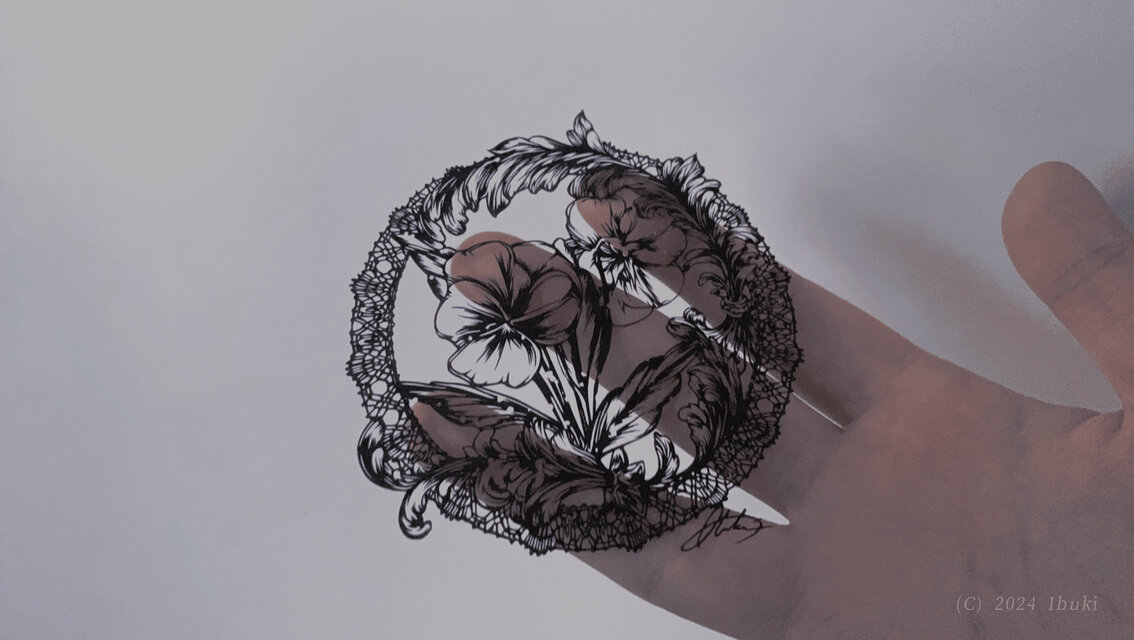 accosan　切り絵ハンドメイド ハサミ切り絵原画 Lunatic 【額装済】 | iichi 日々の暮らしを心地よく