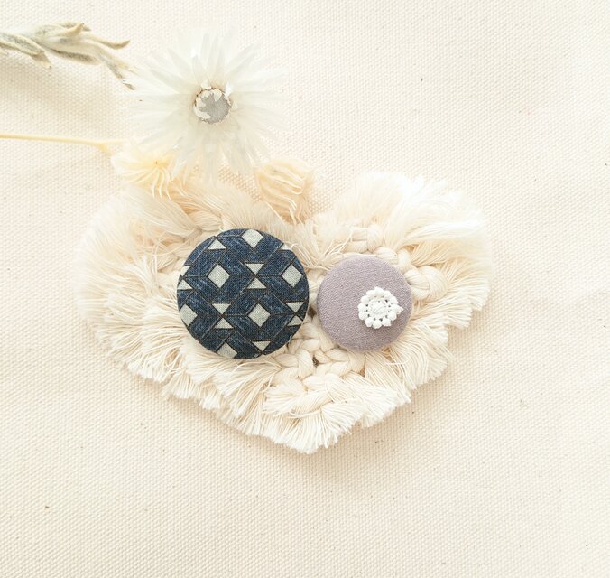 ★くるみボタンブローチ★