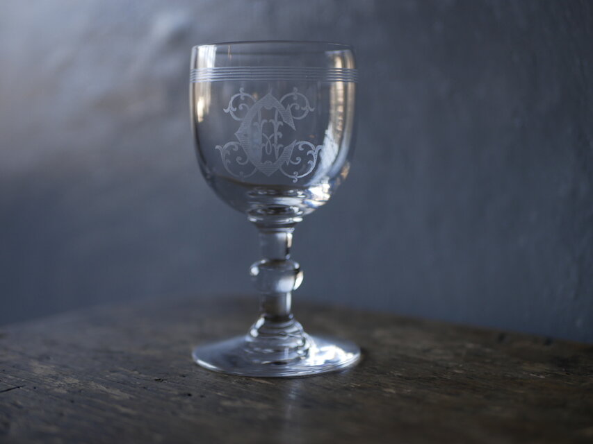 ドーム、ナンシー。Franceアンティーク、4客crystalワイングラス ドーム、ナンシー。Franceアンティーク、4客crystalワイングラス