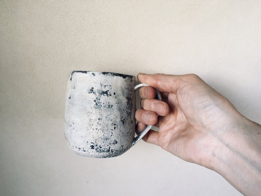 錆びた風合いのマグカップ【75】